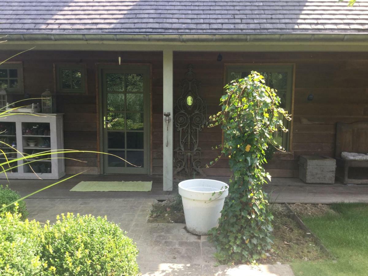B&B L'Eau Claire La Hulpe Exterior photo